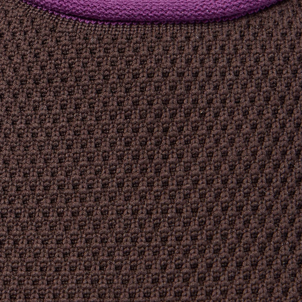 MESSAGE Henning mule in Prefect, close-up of the brown hugflex™ knit upper with purple trim.