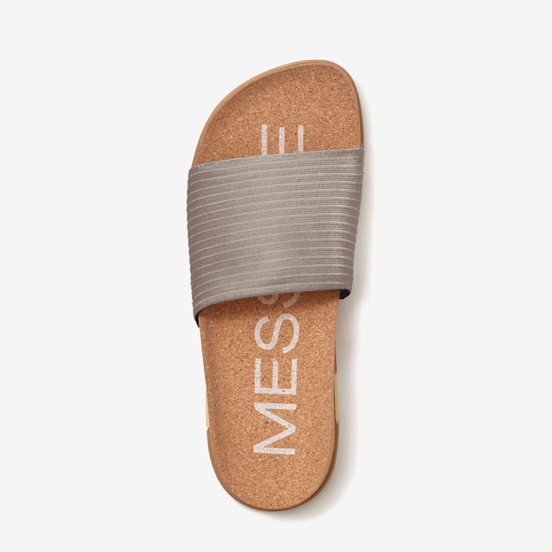 Showcasing the top view of Mullen Ripple slide in Stone