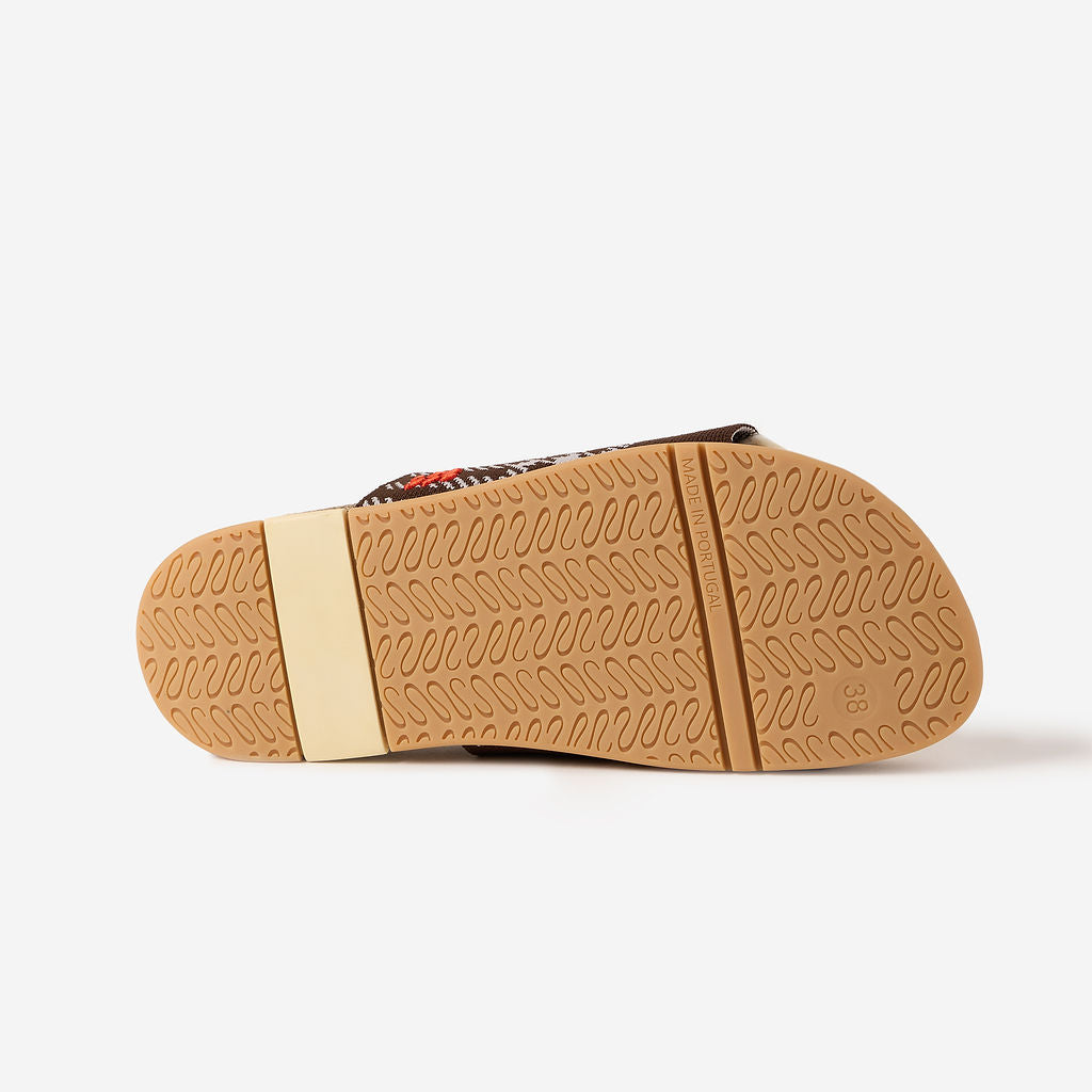 Cozy Shaw Slide