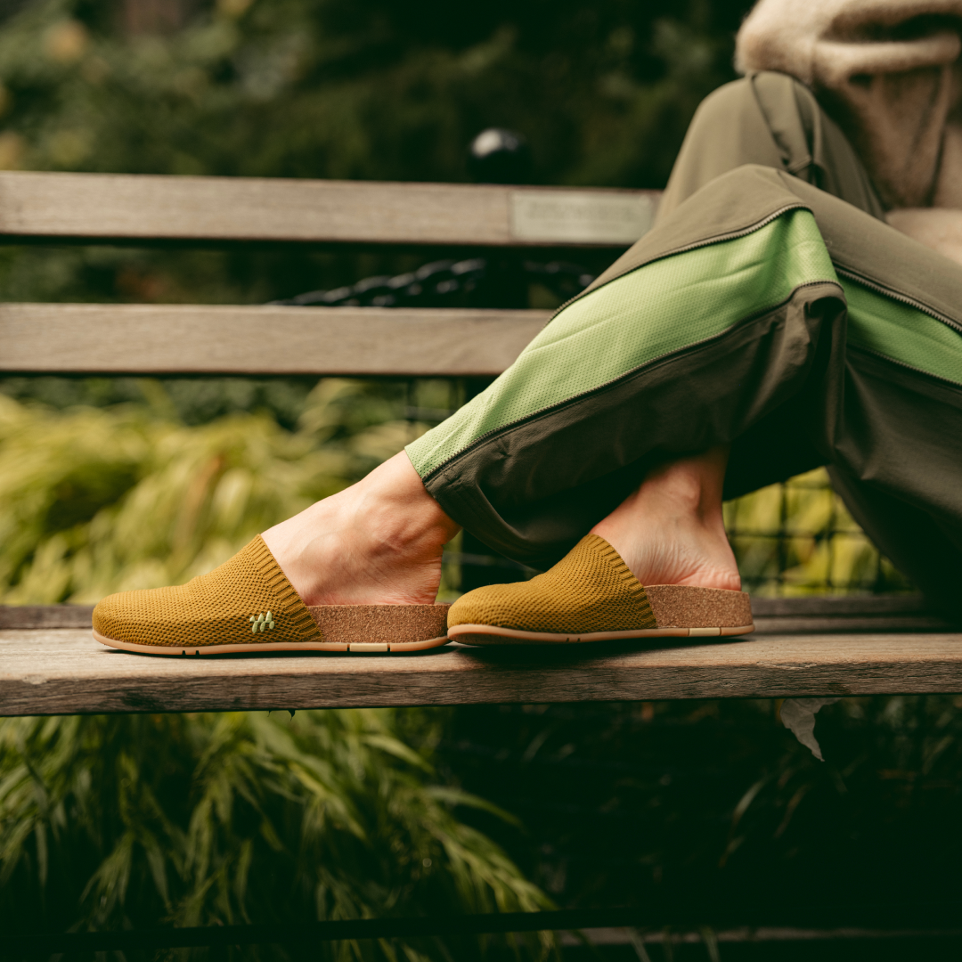 Grandpa Pebble Mule - Golden