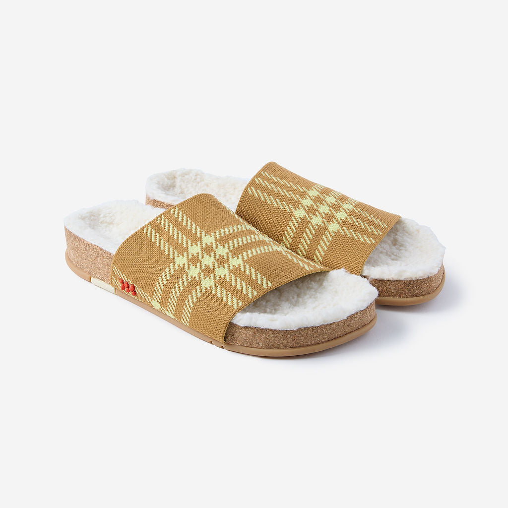 Cozy Shaw Slide